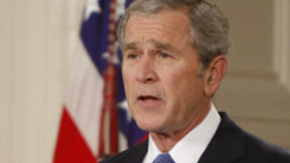 "Bush ist dringend tatverdächtig, internationales Recht gebrochen zu haben."