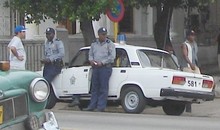 Kubanische Polizisten 2009