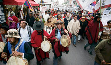 Indigene demonstrieren in San Miguel de Tucumán, Argentinien, 1. Juni 2011