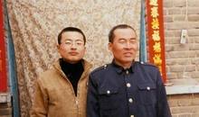Falun-Gong-Anhänger Li Lankui und sein Sohn 