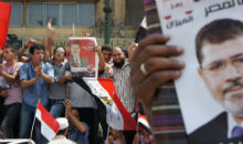 Anhänger von Präsident Mursi auf dem Tahrir-Platz in Kairo