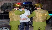 Vietnam: Polizei bei einer Festnahme