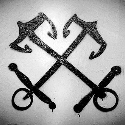 Ein Graffito zeigt einen Anker.