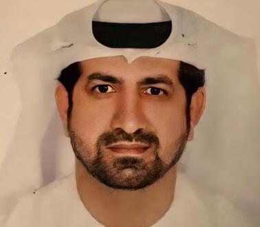 Porträt von Masoud Ali Abdullah al-Shahi mit Kopfbedeckung
