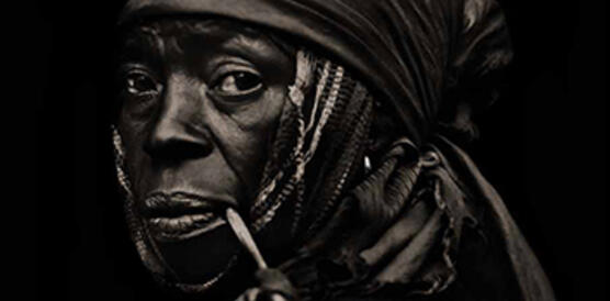 Dana Gluckstein: Dignity - die Würde des Menschen