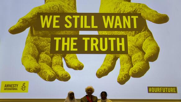 Präsentationfläche mit Rednern