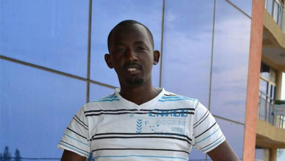 Junger Mann aus Ruanda