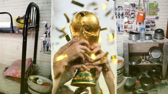 Drei Bilder nebeneinander: Bilder von Unterkünften von Arbeitsmigrant*innen und Gastarbeitern in Katar sowie der Pokal für die WM Katar 2022.