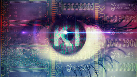 Das Bild zeigt die Nahaufnahme eines Auges in dessen Iris die Buchstaben "KI" stehen.