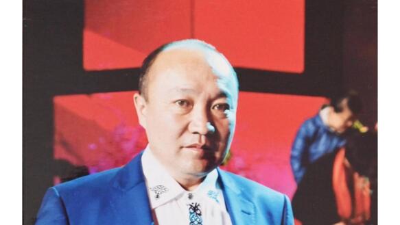 Porträtfoto von Zhengis Reskhan