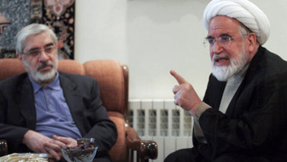 Oppositionsführer Mir Hossein Mussawi und Mehdi Karroubi stehen seit Februar 2011 unter Hausarrest