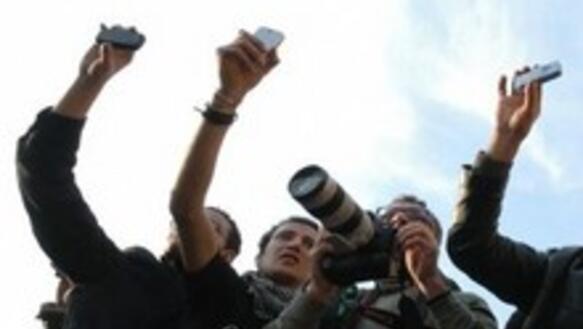 Die ägyptischen Behörden versuchen, Kameras und Mobiltelefone aus dem Verkehr zu ziehen