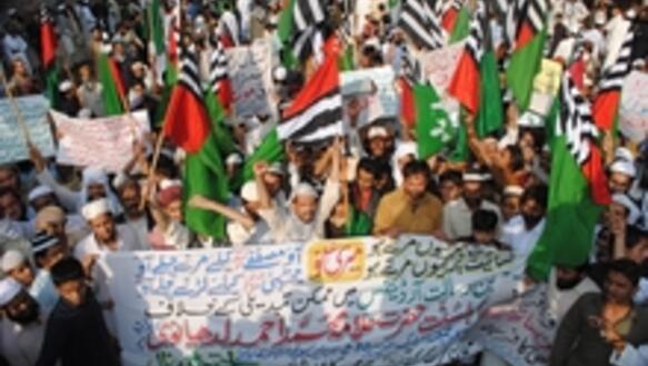 Demonstration gegen die Änderung der Blasphemie-Gesetze in Hyderabad, Pakistan