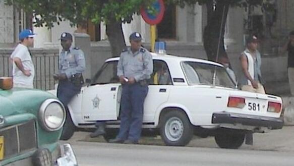 Kubanische Polizisten