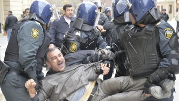 "Das Gastland des Eurovision Song Contest 2012 versucht jede kritische Stimme zum Schweigen zu bringen"