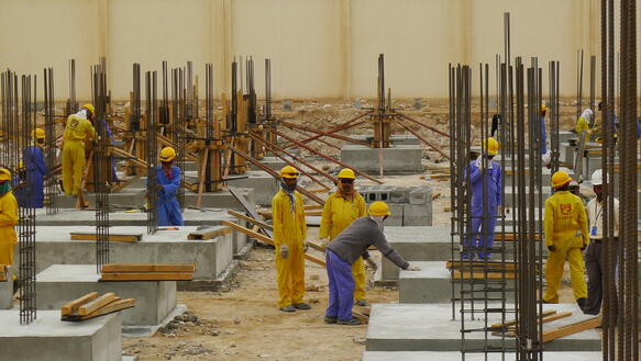 Katar: Arbeitsmigranten weiterhin nicht vor Ausbeutung geschützt