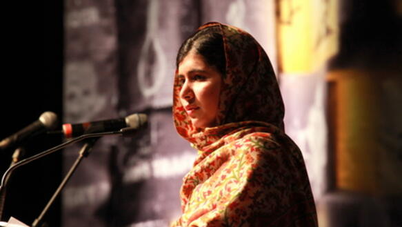 Malala Yousafzai bei der Verleihung der Amnesty-Auszeichnung "Ambassador of Conscience" (Botschafterin des Gewissens)