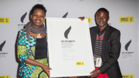 LUCHA-Mitglieder bei der Verleihung des "Ambassador of Conscience"-Preises 2016