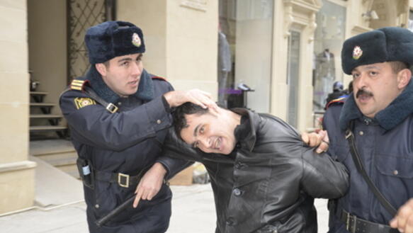 Ahad Mammadli wurde am 2. April 2012 bei friedlichen Protesten in Baku festgenommen. Nun ist er wieder frei