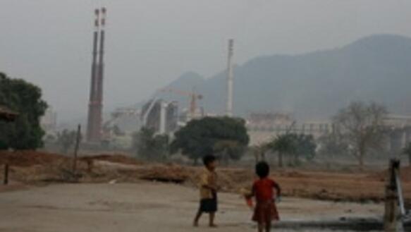 Die Aluminiumraffinerie liegt an der Hauptwasserquelle der Region