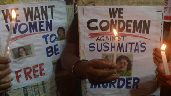 Mahnwache für die in Afghanistan ermordete indische Schriftstellerin Sushmita Banerjee in Kalkutta am 06.09.2013
