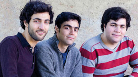 Die drei Brüder Mojtaba, Masoud und Milad Sadinam 