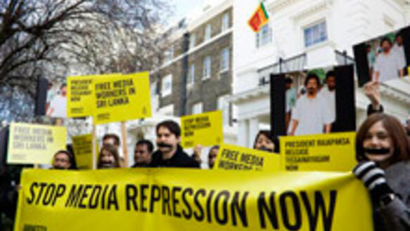 Mahnwache für Tissainayagam vor dem Hochkommissariat Sri Lankas in London