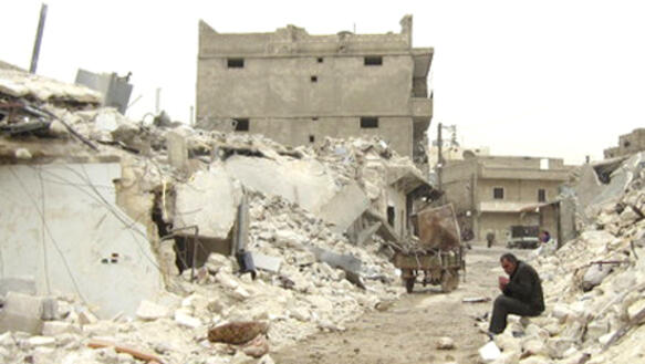 117 Menschen wurden am 22.02.2013 in der syrischen Stadt Aleppo bei einem Raketenangriff der Armee getötet