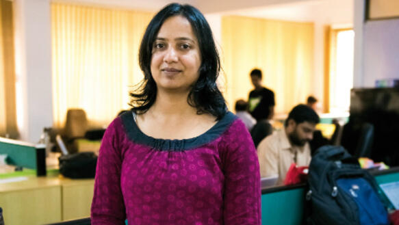 "Meinungsfreiheit in Gefahr." Vinuta Gopal in der indischen Greenpeace-Zentrale in Bangalore