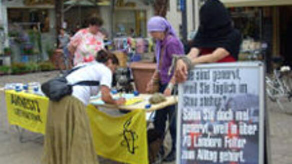 Speyerer Amnesty Gruppe informiert über Folter