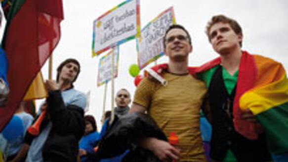 Teilnehmer der Baltic-Pride-Parade in der litauischen Hauptstadt Vilnius am 8. Mai 2010