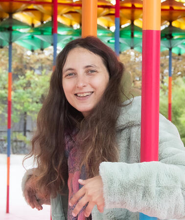 Das Bild zeigt das Porträtfoto einer jungen Frau